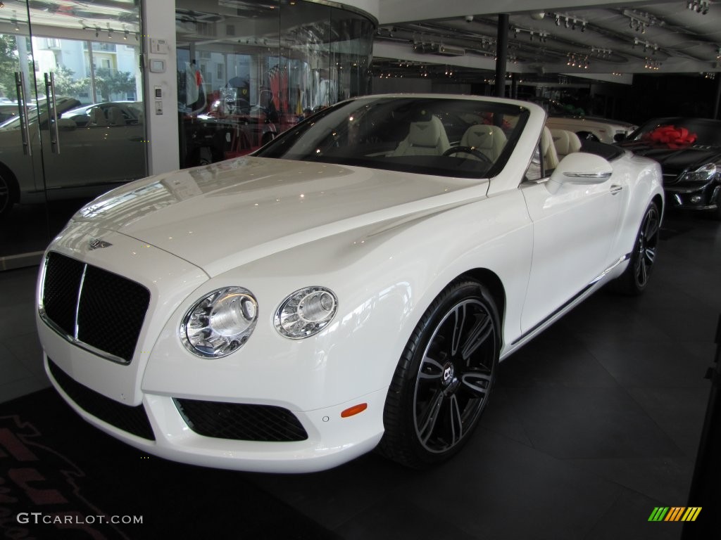2013 Continental GTC V8  - Glacier White / White photo #56