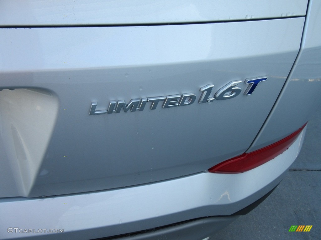 2017 Hyundai Tucson Limited Marks and Logos Photos