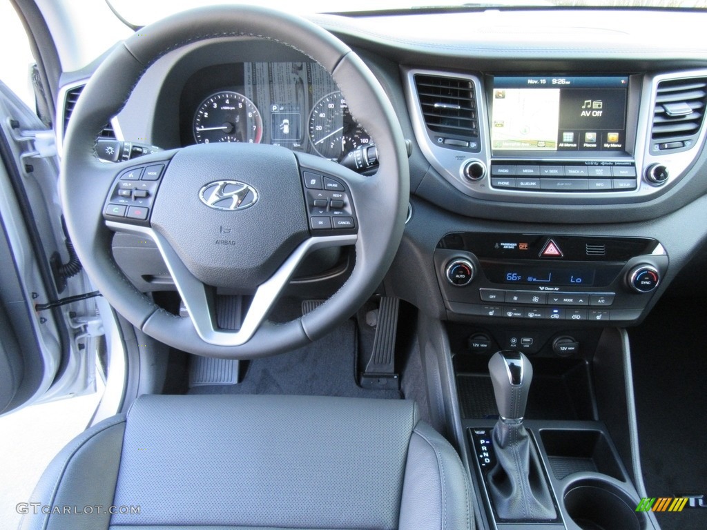 2017 Hyundai Tucson Limited Black Dashboard Photo #117036710
