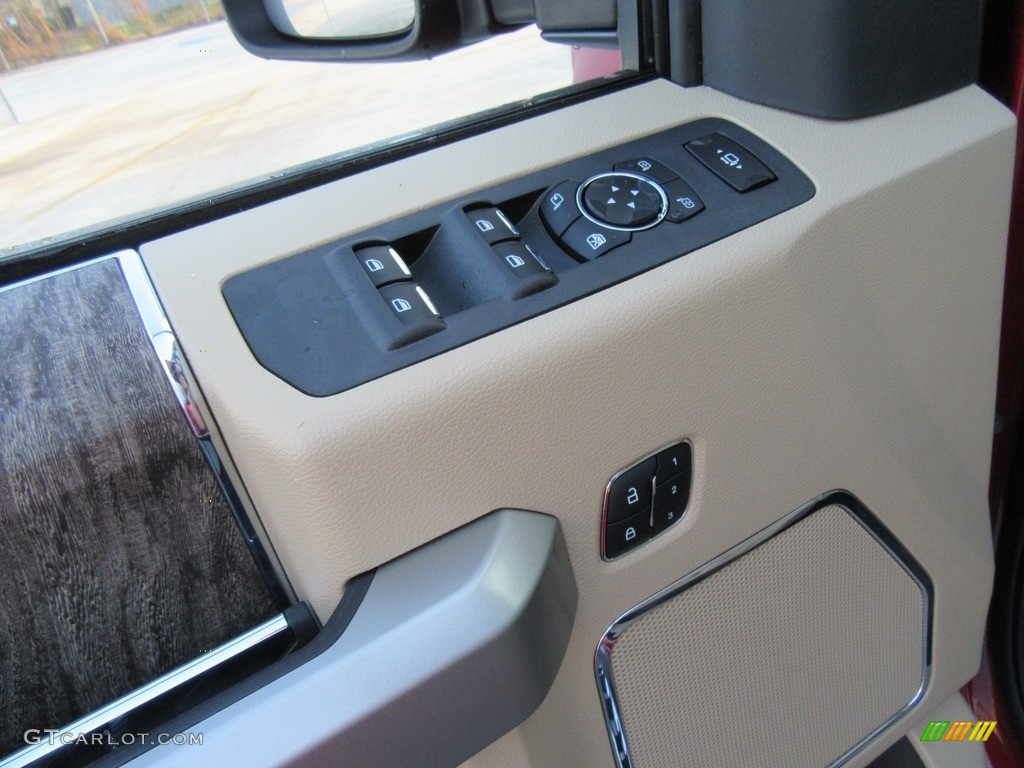 2017 Ford F250 Super Duty Lariat Crew Cab 4x4 Controls Photo #117040232