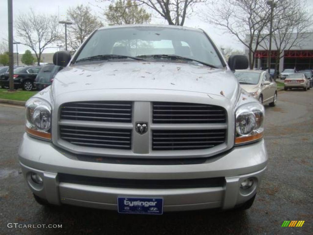 2006 Ram 1500 Sport Quad Cab 4x4 - Bright Silver Metallic / Medium Slate Gray photo #9