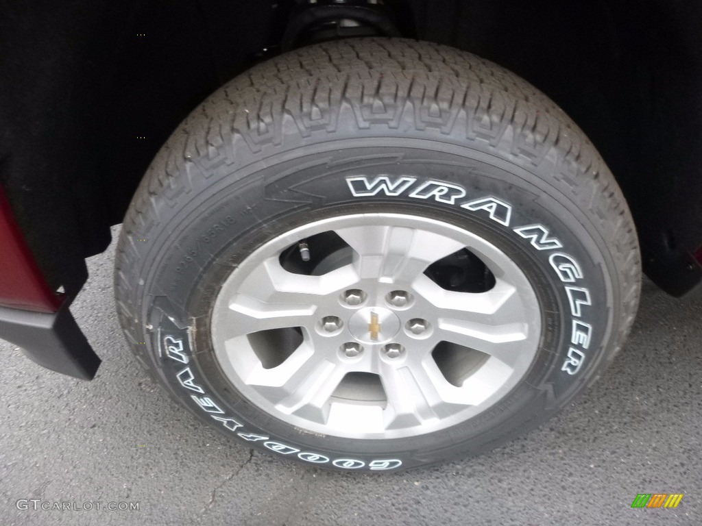 2017 Chevrolet Silverado 1500 LT Crew Cab 4x4 Wheel Photo #117050585