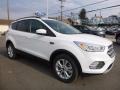 2017 Oxford White Ford Escape SE 4WD  photo #3