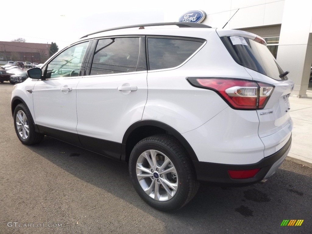 2017 Escape SE 4WD - Oxford White / Charcoal Black photo #7