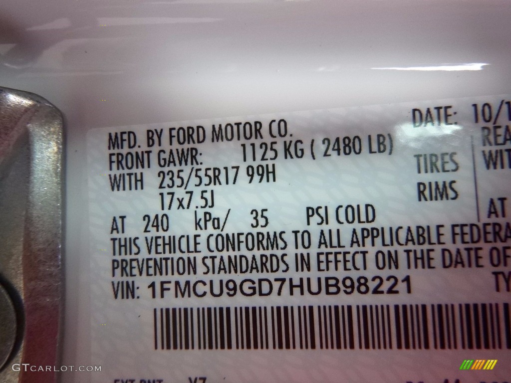 2017 Escape SE 4WD - Oxford White / Charcoal Black photo #13