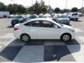 Century White - Accent SE Sedan Photo No. 3