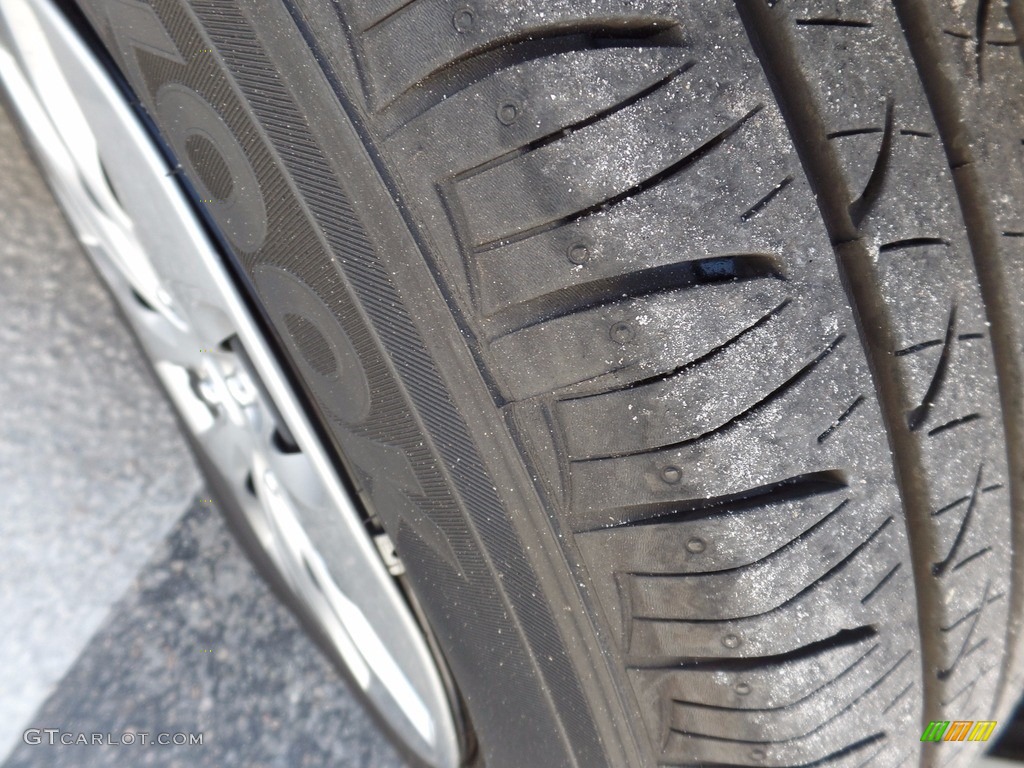 2016 Accent SE Sedan - Century White / Gray photo #9