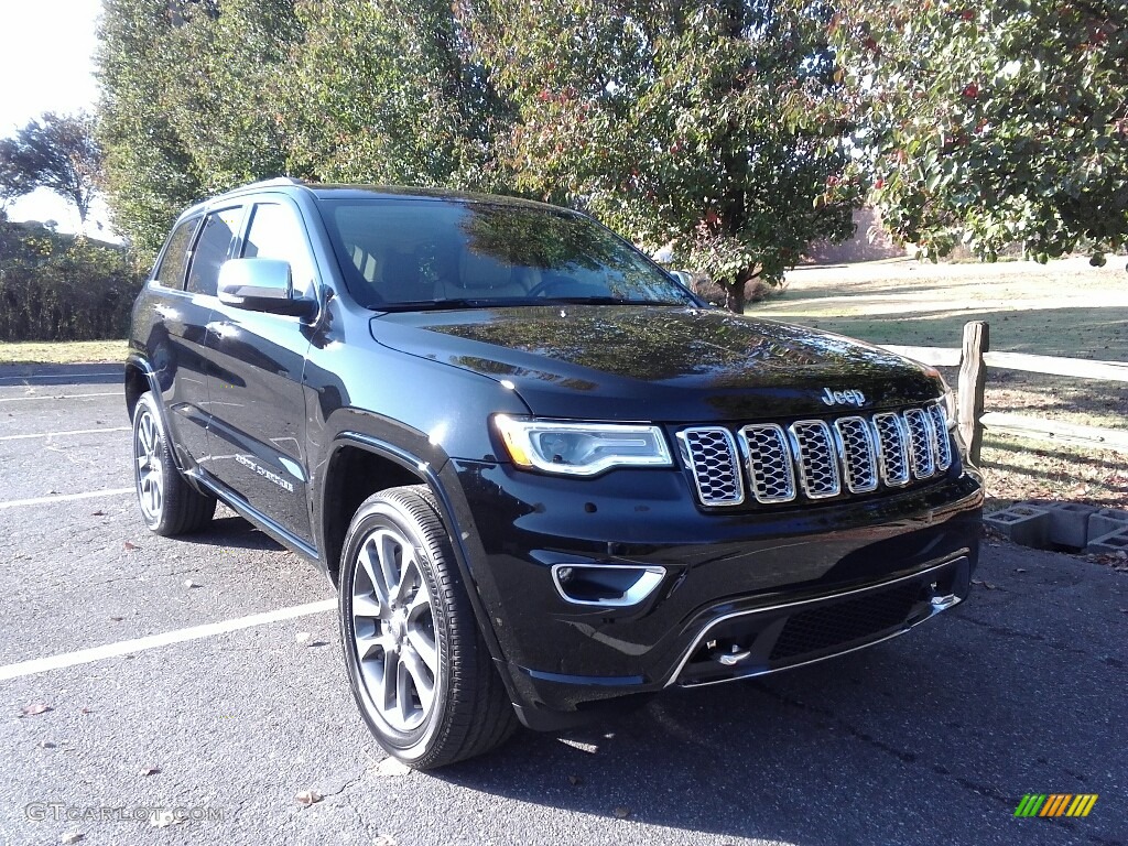 Diamond Black Crystal Pearl 2017 Jeep Grand Cherokee Overland 4x4 Exterior Photo #117055268