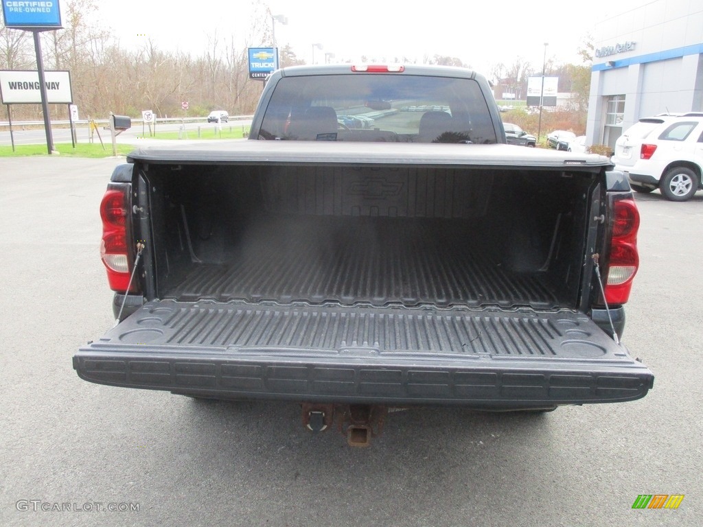 2004 Silverado 1500 LT Extended Cab 4x4 - Black / Dark Charcoal photo #10