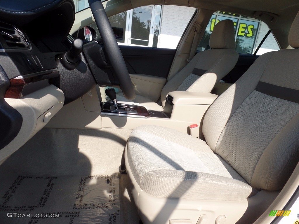 2014 Camry XLE - Super White / Ivory photo #10