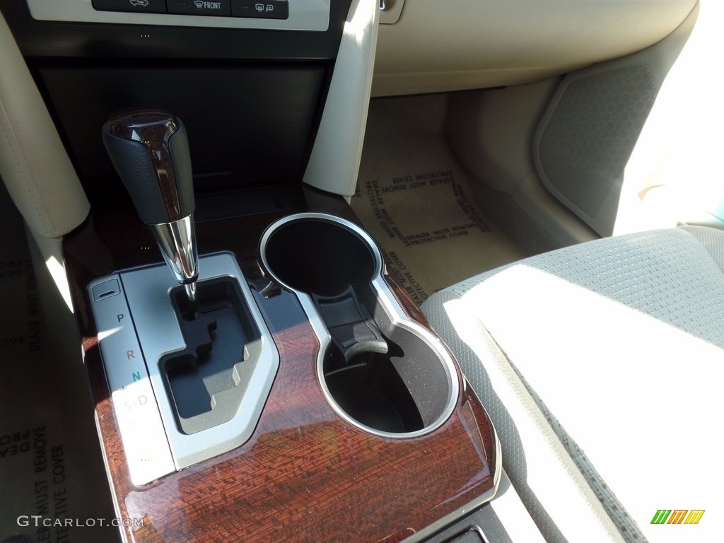 2014 Camry XLE - Super White / Ivory photo #20