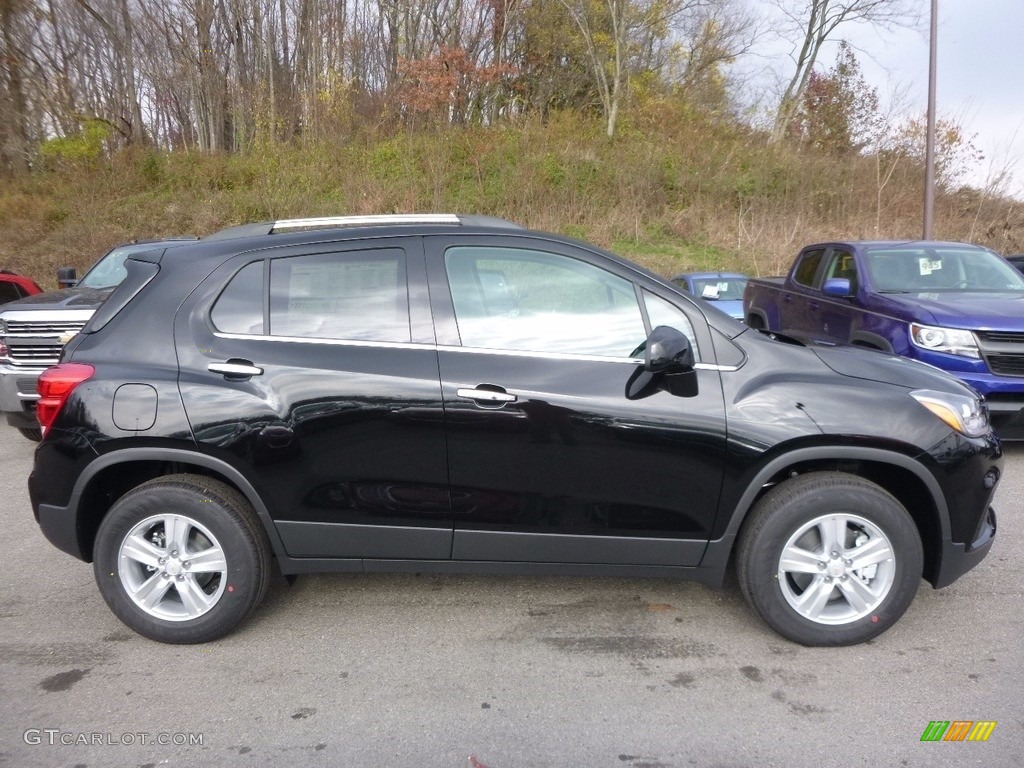 Mosaic Black Metallic 2017 Chevrolet Trax LT AWD Exterior Photo #117060101