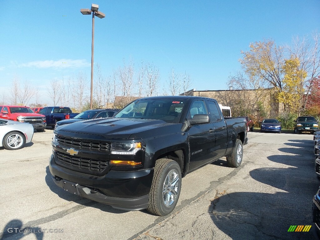 2017 Silverado 1500 Custom Double Cab 4x4 - Black / Dark Ash/Jet Black photo #1