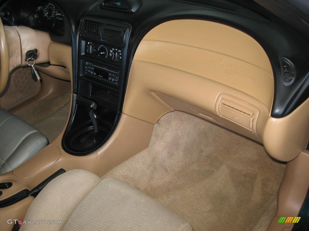 1995 Mustang GT Convertible - Deep Forest Green Metallic / Saddle photo #15