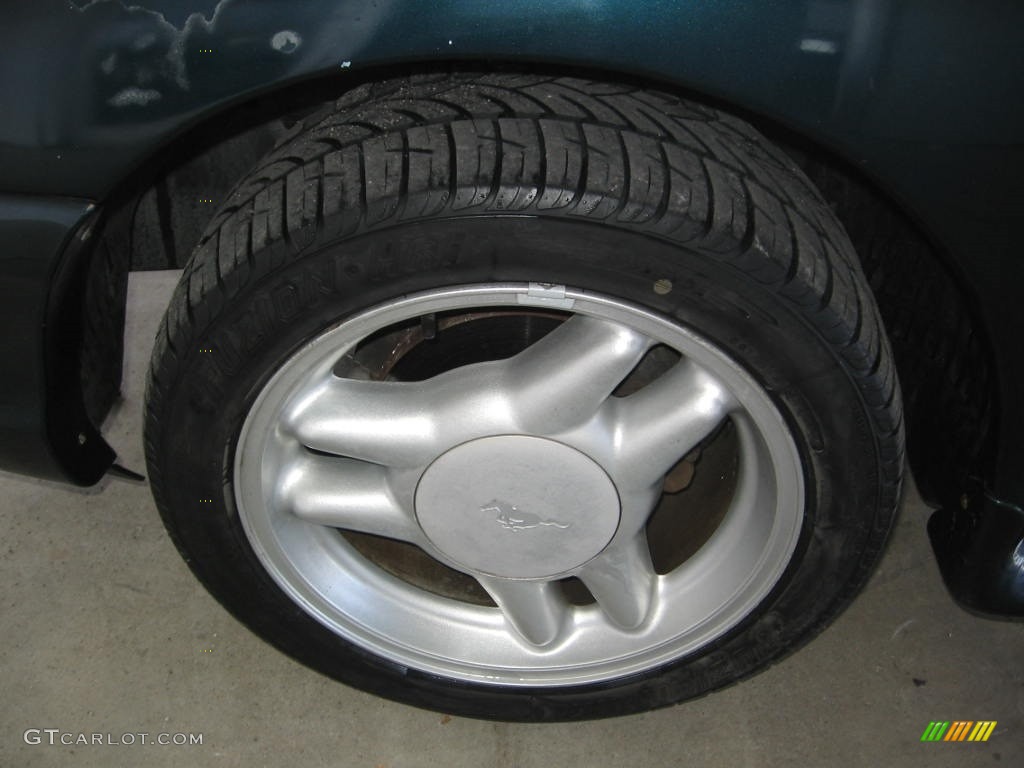 1995 Mustang GT Convertible - Deep Forest Green Metallic / Saddle photo #20