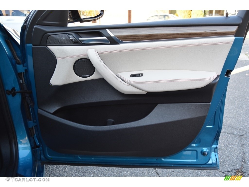 2016 BMW X4 M40i Door Panel Photos