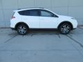 Super White - RAV4 LE Photo No. 3