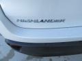 Blizzard Pearl - Highlander XLE Photo No. 13