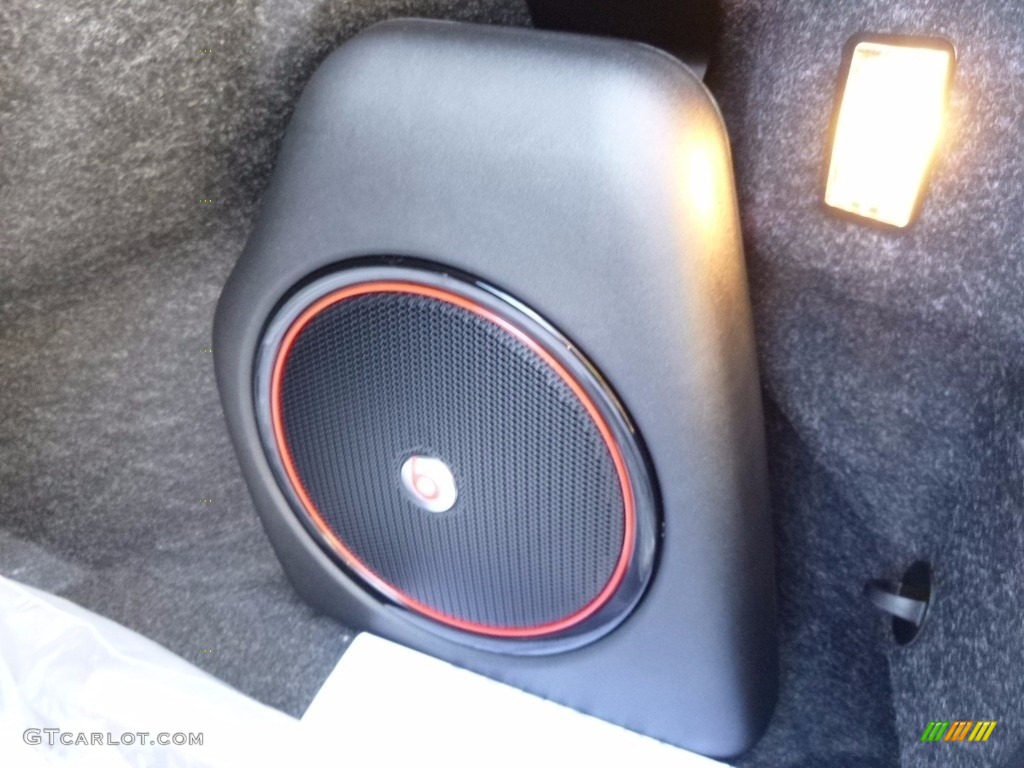 2017 Dodge Charger SXT AWD Audio System Photo #117069888