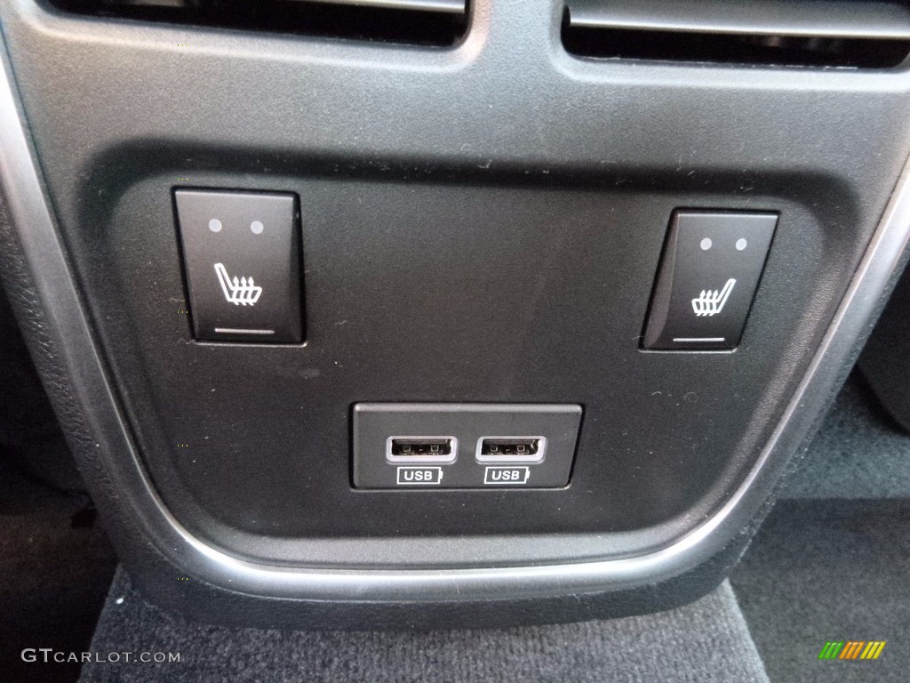 2017 Dodge Charger SXT AWD Controls Photo #117070074