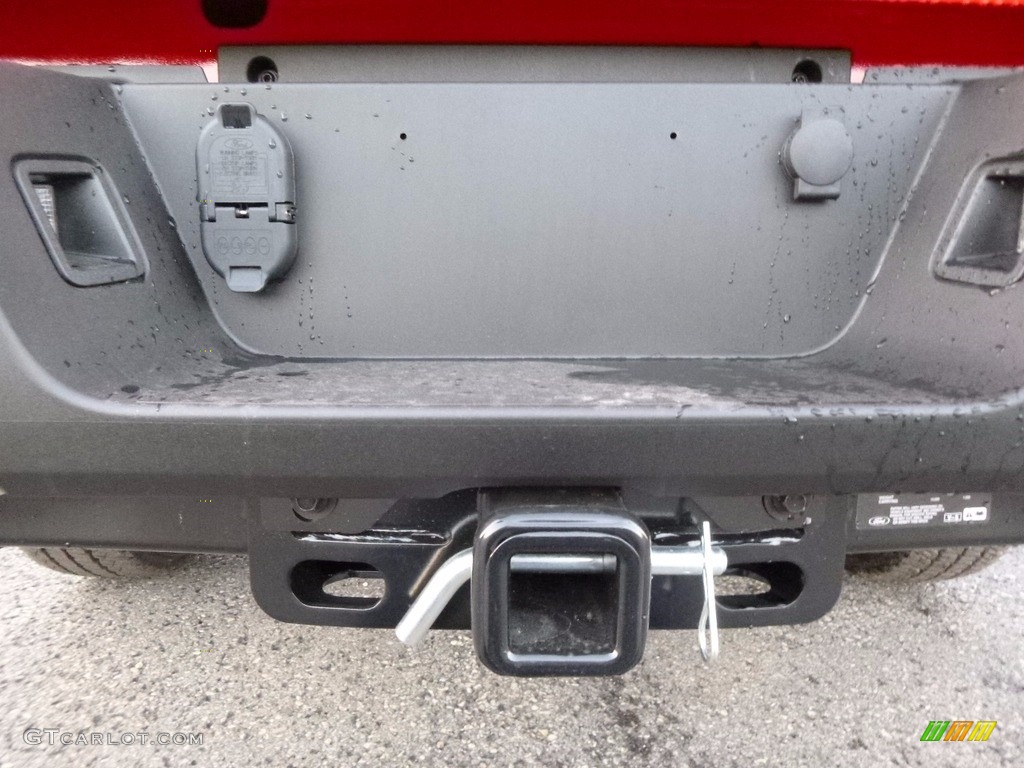 2017 F250 Super Duty XL Regular Cab 4x4 Plow Truck - Race Red / Medium Earth Gray photo #3