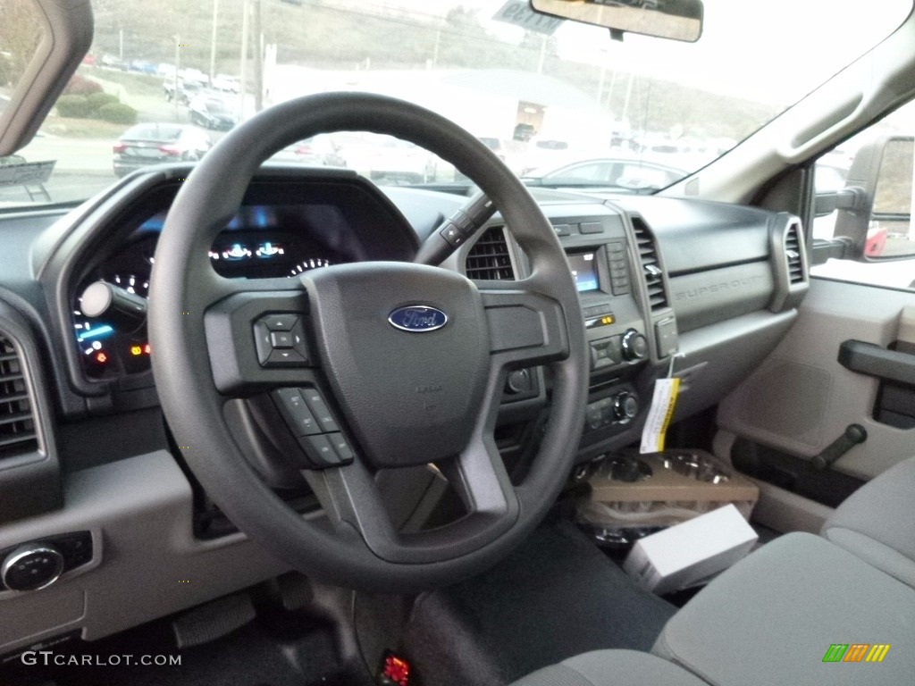 2017 Ford F250 Super Duty XL Regular Cab 4x4 Plow Truck Dashboard Photos