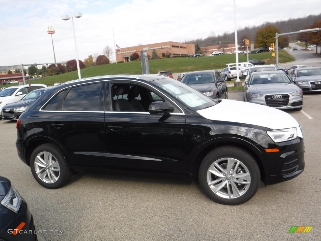 Mythos Black Metallic 2017 Audi Q3 2.0 TFSI Premium Plus quattro Exterior Photo #117074673