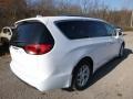 Bright White - Pacifica Touring L Plus Photo No. 8