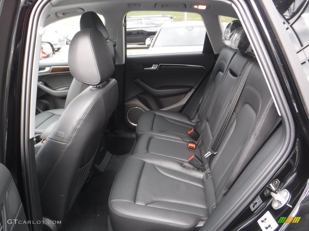 2017 Q5 2.0 TFSI Premium Plus quattro - Mythos Black Metallic / Black photo #31