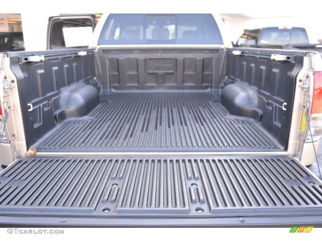 2009 Tundra SR5 Double Cab 4x4 - Desert Sand Mica / Sand photo #9