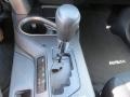 Super White - RAV4 LE Photo No. 16