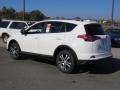 Super White - RAV4 LE Photo No. 21