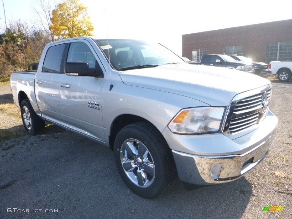 2017 1500 Big Horn Crew Cab 4x4 - Bright Silver Metallic / Black/Diesel Gray photo #9