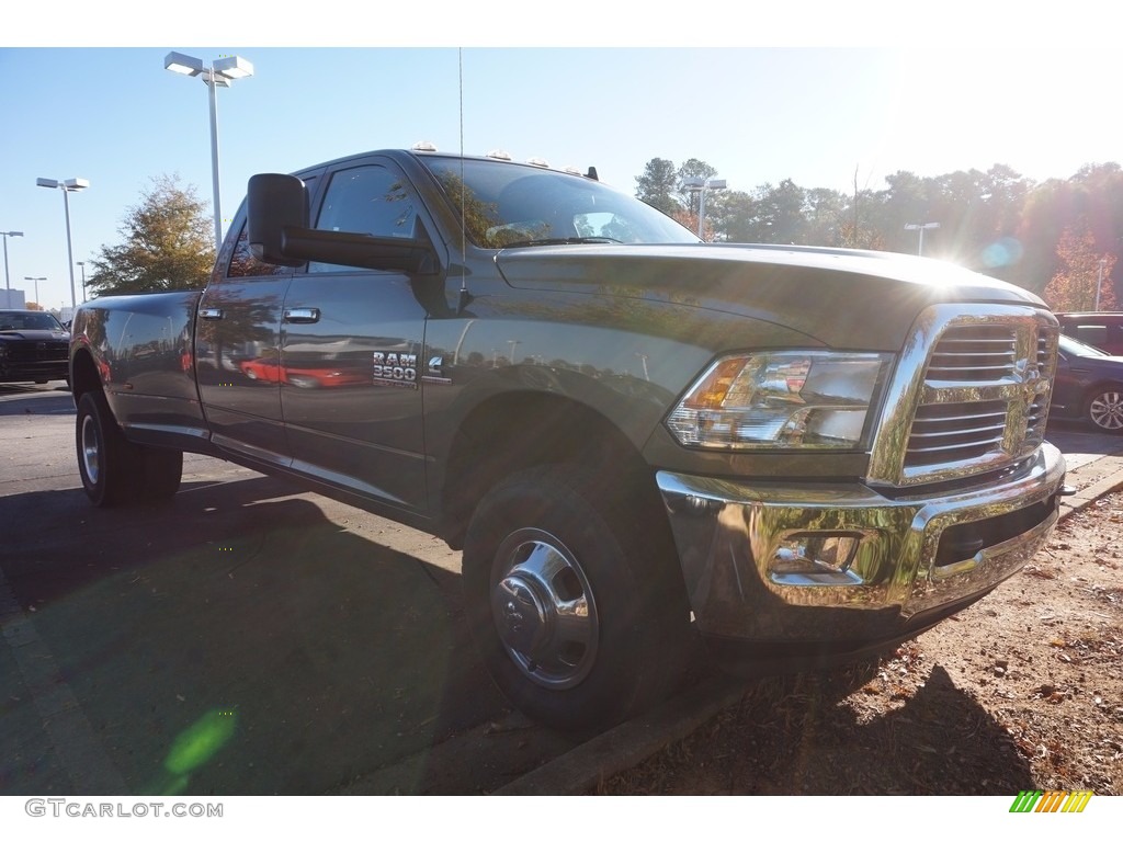 2014 3500 Big Horn Crew Cab 4x4 Dually - Prairie Pearl / Black/Diesel Gray photo #4