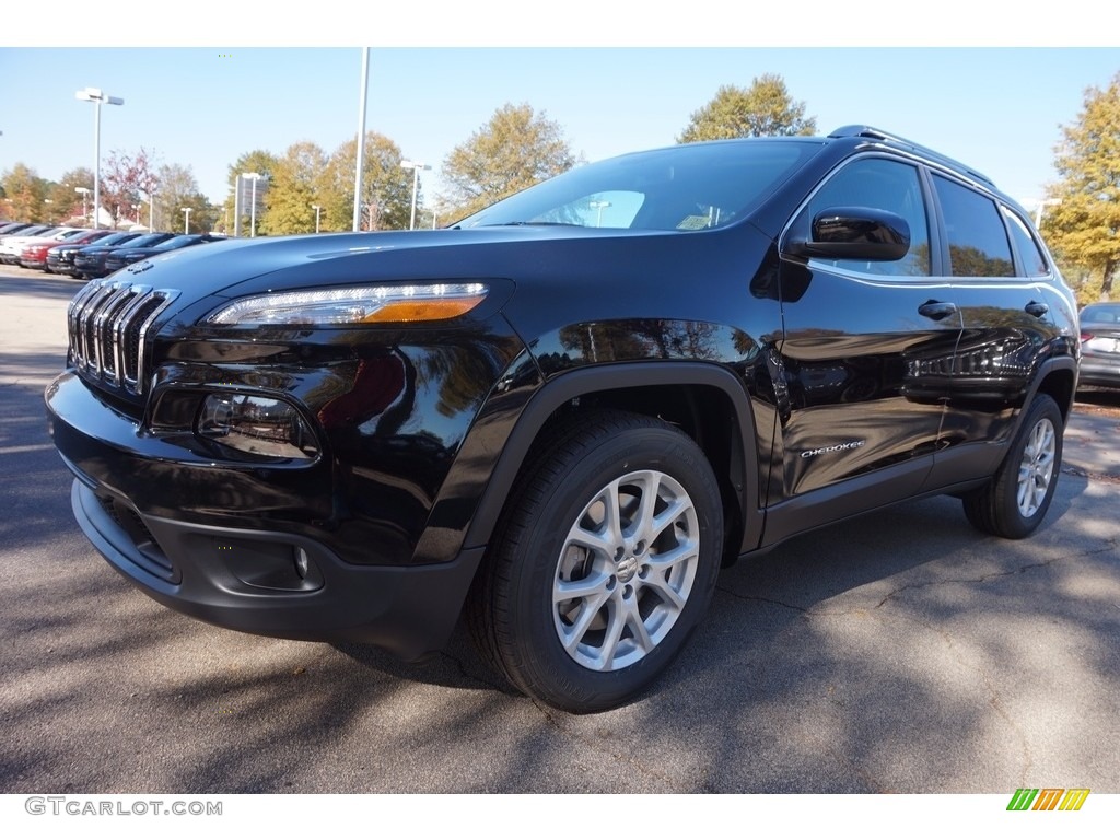 Diamond Black Crystal Pearl 2017 Jeep Cherokee Latitude Exterior Photo #117083685