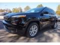 Diamond Black Crystal Pearl 2017 Jeep Cherokee Latitude Exterior