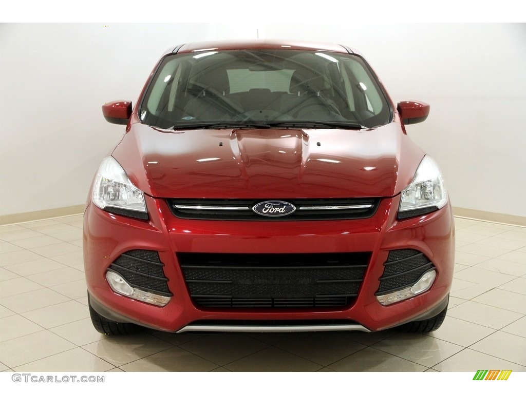 2016 Escape SE - Ruby Red Metallic / Charcoal Black photo #2