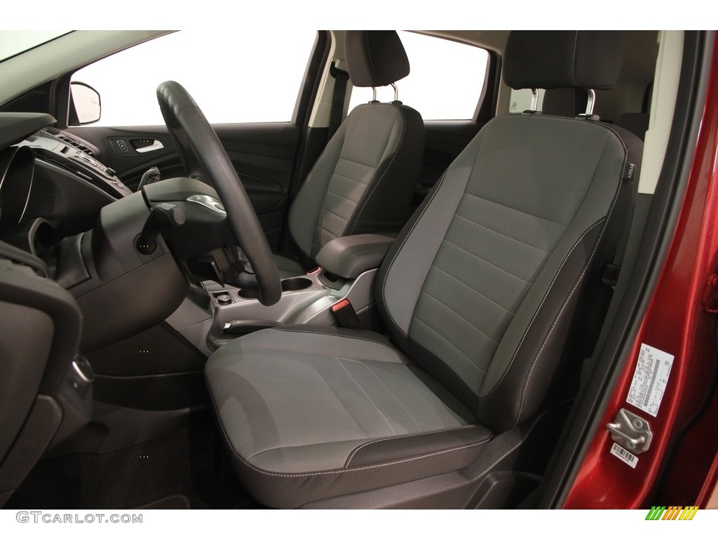 2016 Escape SE - Ruby Red Metallic / Charcoal Black photo #6