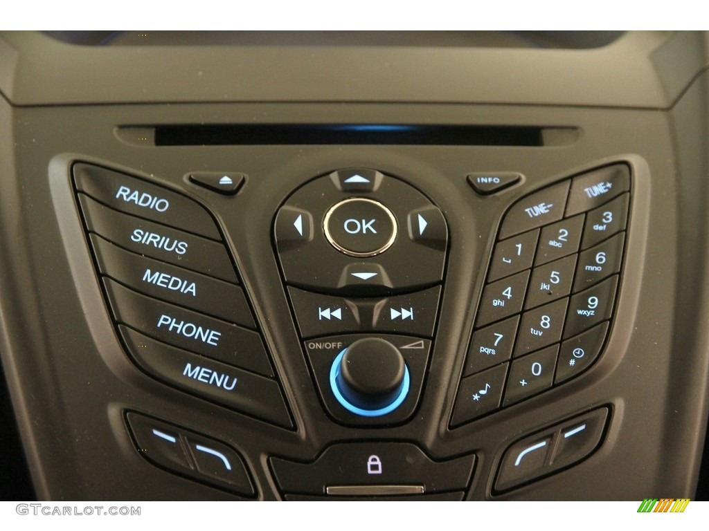 2016 Escape SE - Ruby Red Metallic / Charcoal Black photo #12