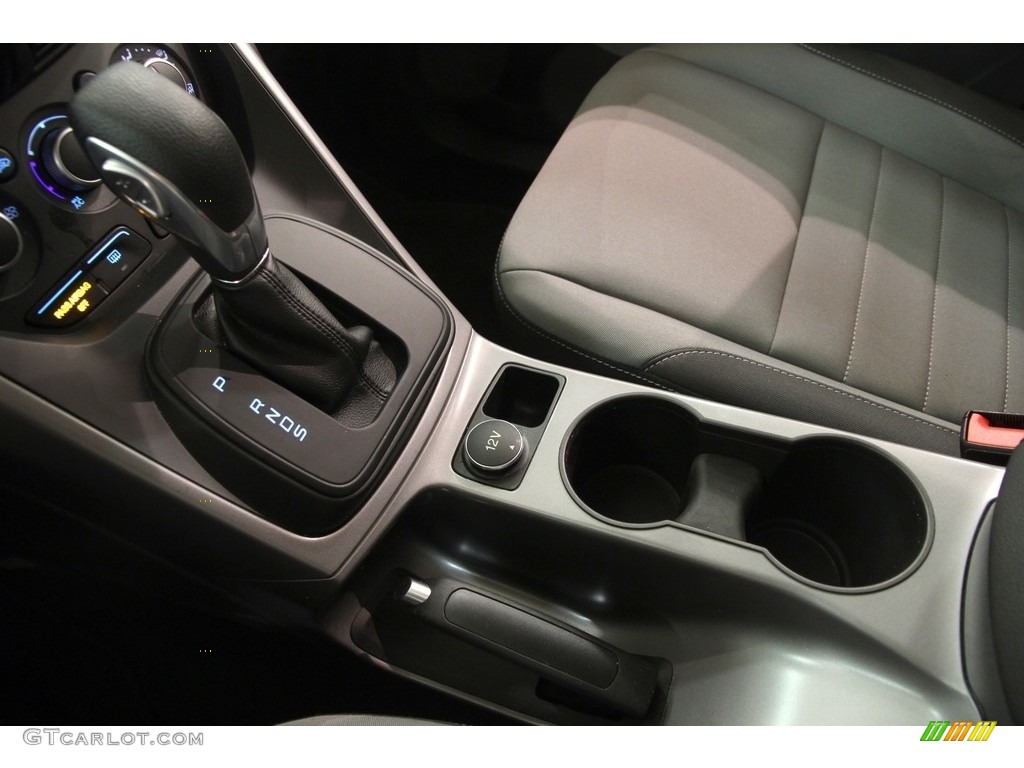 2016 Escape SE - Ruby Red Metallic / Charcoal Black photo #14