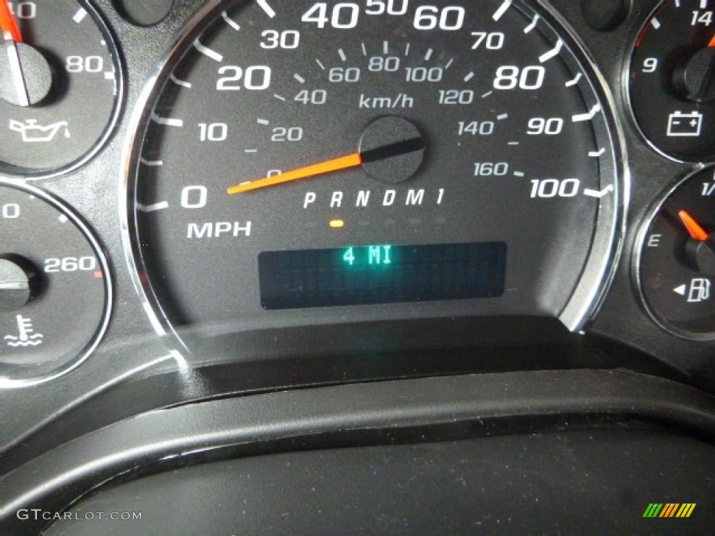 2017 GMC Savana Van 2500 Cargo Gauges Photo #117085374