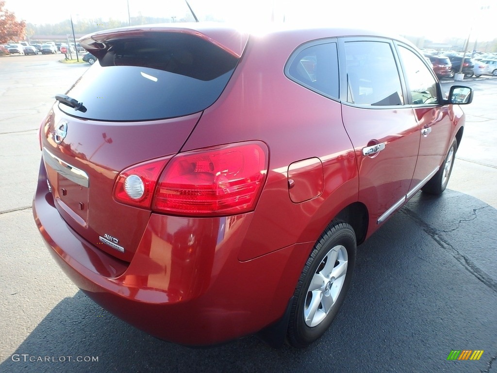 2012 Rogue S AWD - Cayenne Red / Gray photo #8