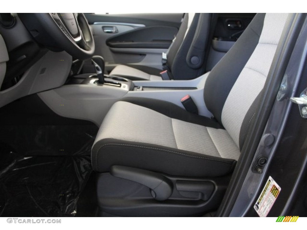 2017 Honda Ridgeline RT Front Seat Photo #117087375
