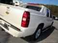 2013 White Diamond Tricoat Chevrolet Avalanche LTZ 4x4  photo #36