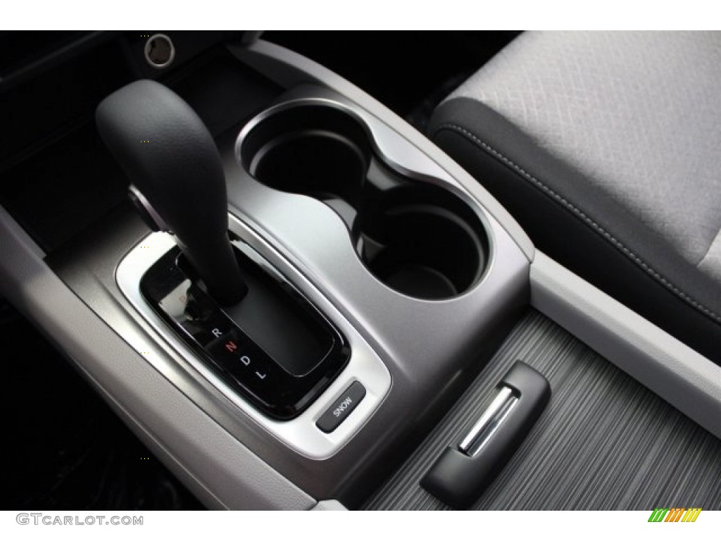2017 Honda Ridgeline RT Transmission Photos