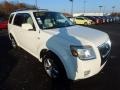 White Suede - Mariner V6 Premier 4WD Photo No. 4