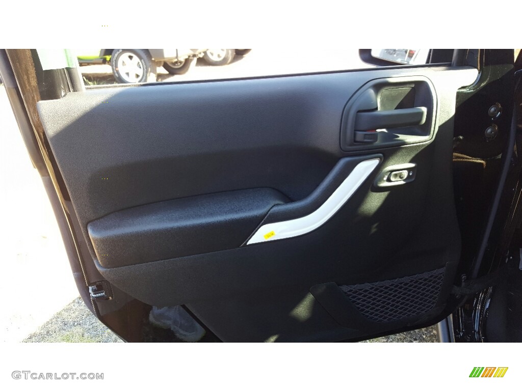 2017 Wrangler 75th Anniversary Edition 4x4 - Black / Black/Dark Saddle photo #6