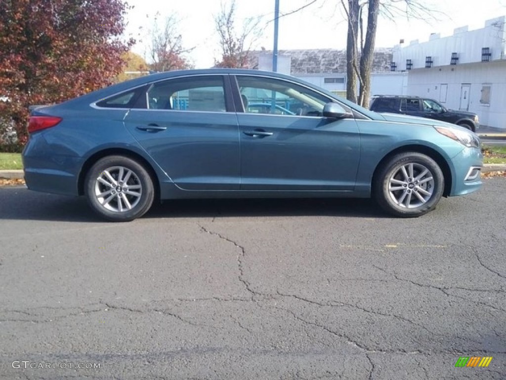 Nouveau Blue 2017 Hyundai Sonata SE Exterior Photo #117101338