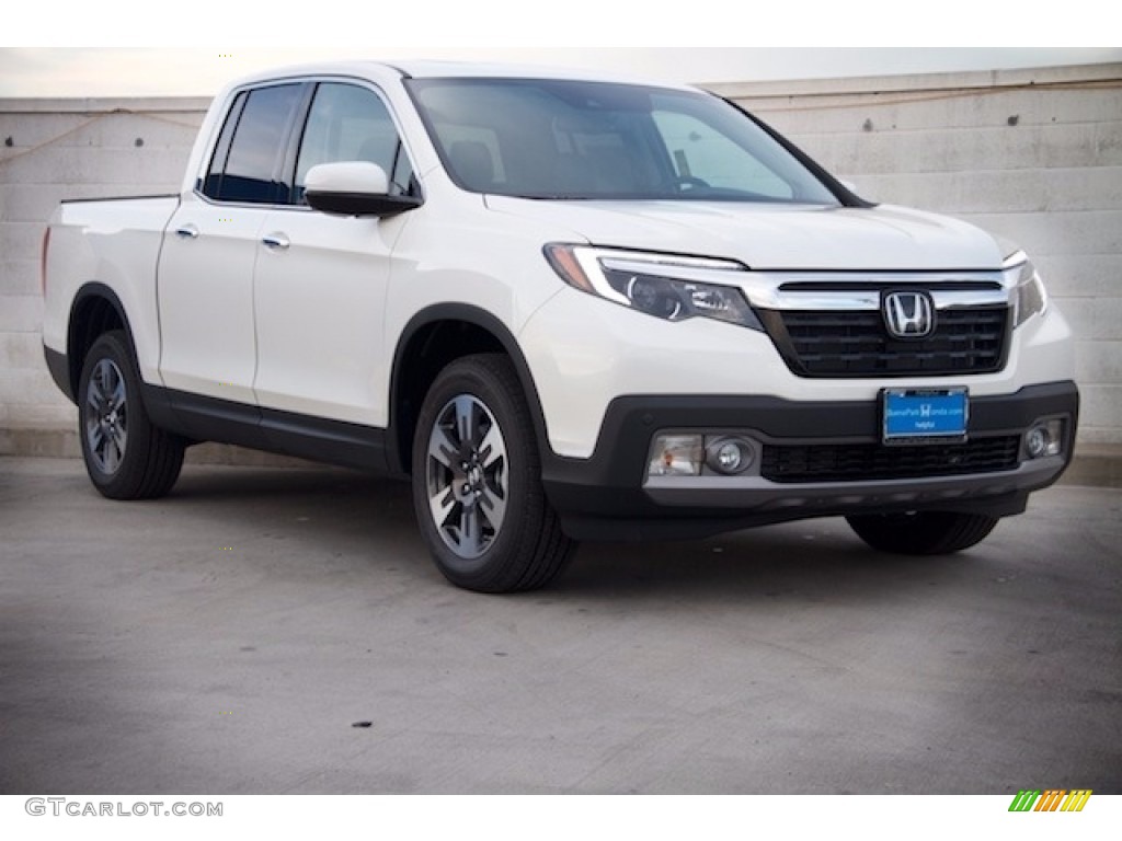 White Diamond Pearl Honda Ridgeline