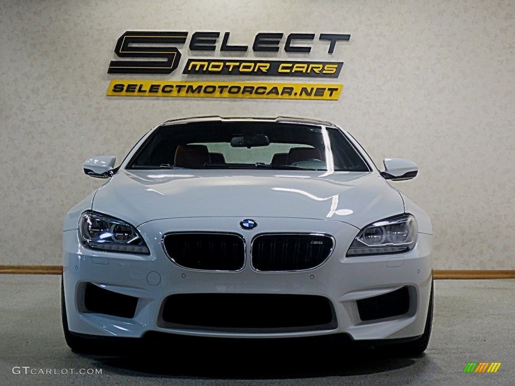 2014 M6 Coupe - Alpine White / Sakhir Orange photo #2